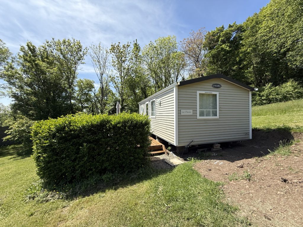 Mobilhome Pavin et Guéry extérieur